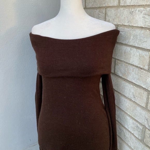 PattyBoutik Brown Off The Shoulder Bodycon Sweater Mini Dress - Picture 2 of 5